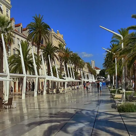 Marin Πανσιόν Σπλιτ